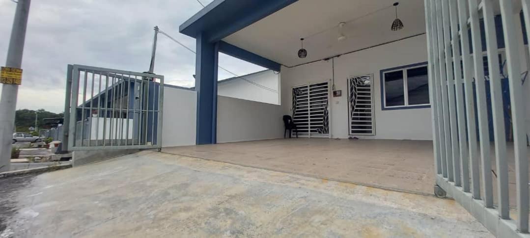 Homestay D'Mama Ifor Muslimi Tanjong Malim Exteriér fotografie